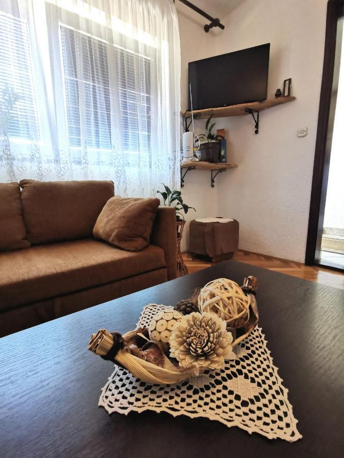 Apartman Pavelic Lovinac  المظهر الخارجي الصورة